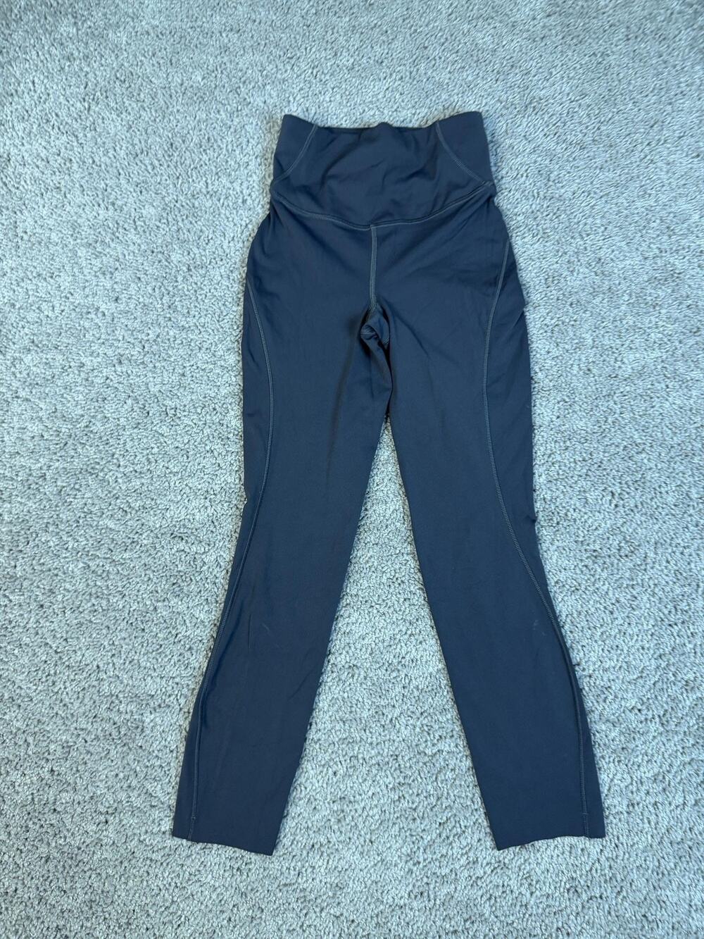 Lululemon Base Pace Crop Womens 0 Gray Ankle Elastic Waist Pockets Stretch 23in
